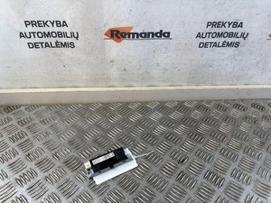 AUDI A4 8K2, B8 Antennenverstärker  8K9035225 Diesel 2012 31591726