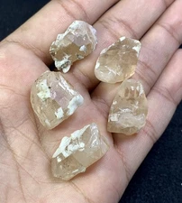 Natural Terminated Topaz Crystals From Pakistan (35 Gram)