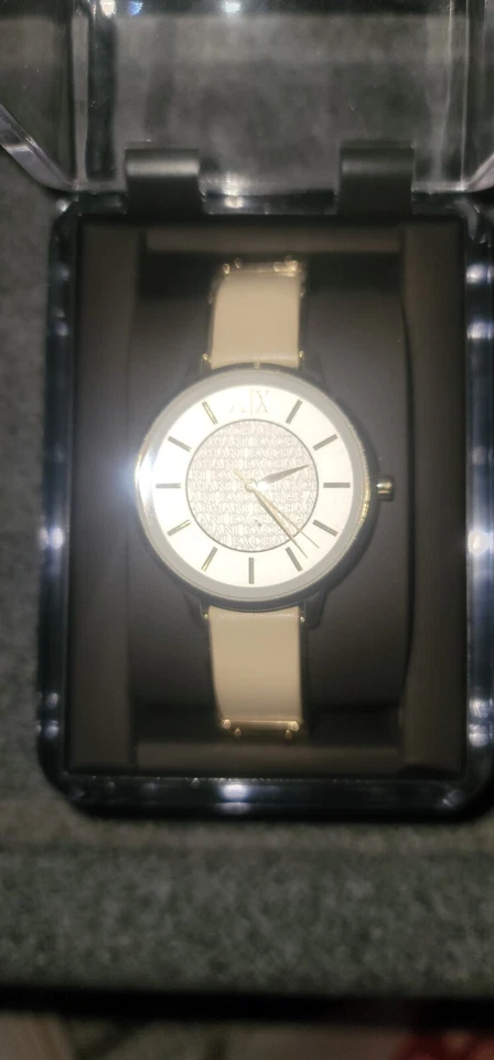 Relógios femininos analógicos de aço inoxidável redondos de couro A/X Armani Exchange - Imagem 2 de 4