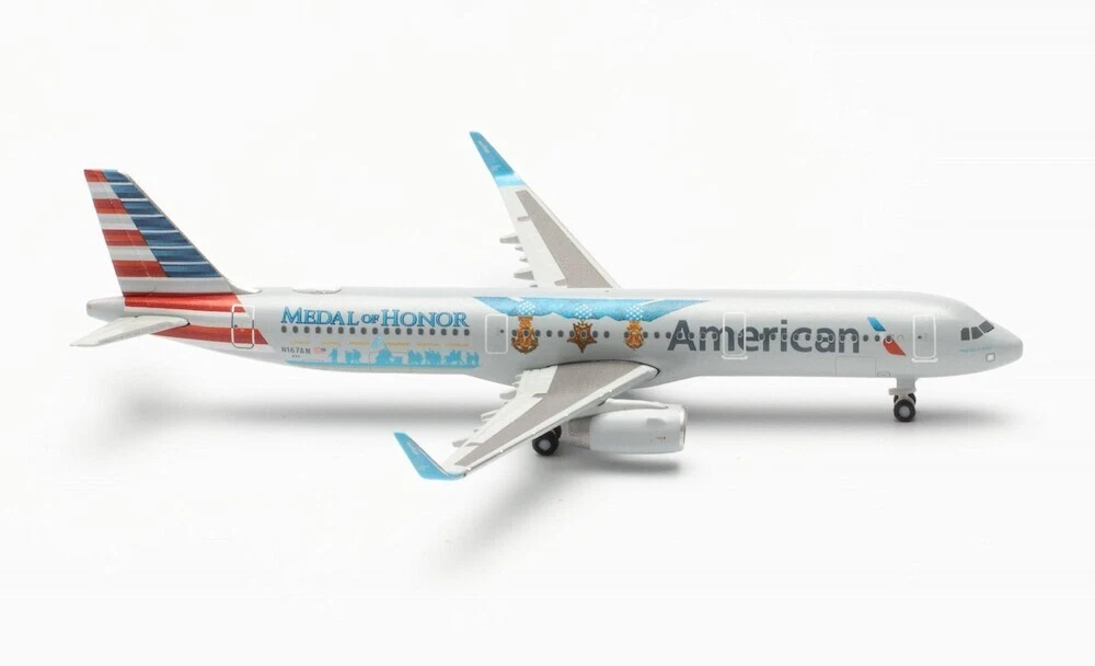 com :: Herpa Wings 1:500 - 536738 - United Airlines Boeing 767-200