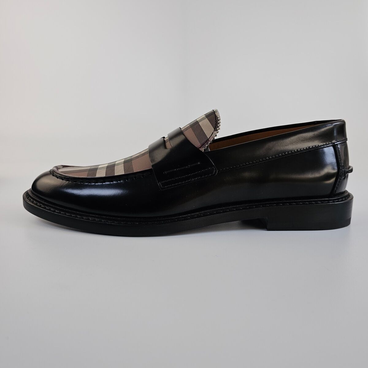 BURBERRY Shane Black/Beige Checkered Leather Penny Loafers BURBERRY Shane Black/Beige Checkered Leather Penny Loafers