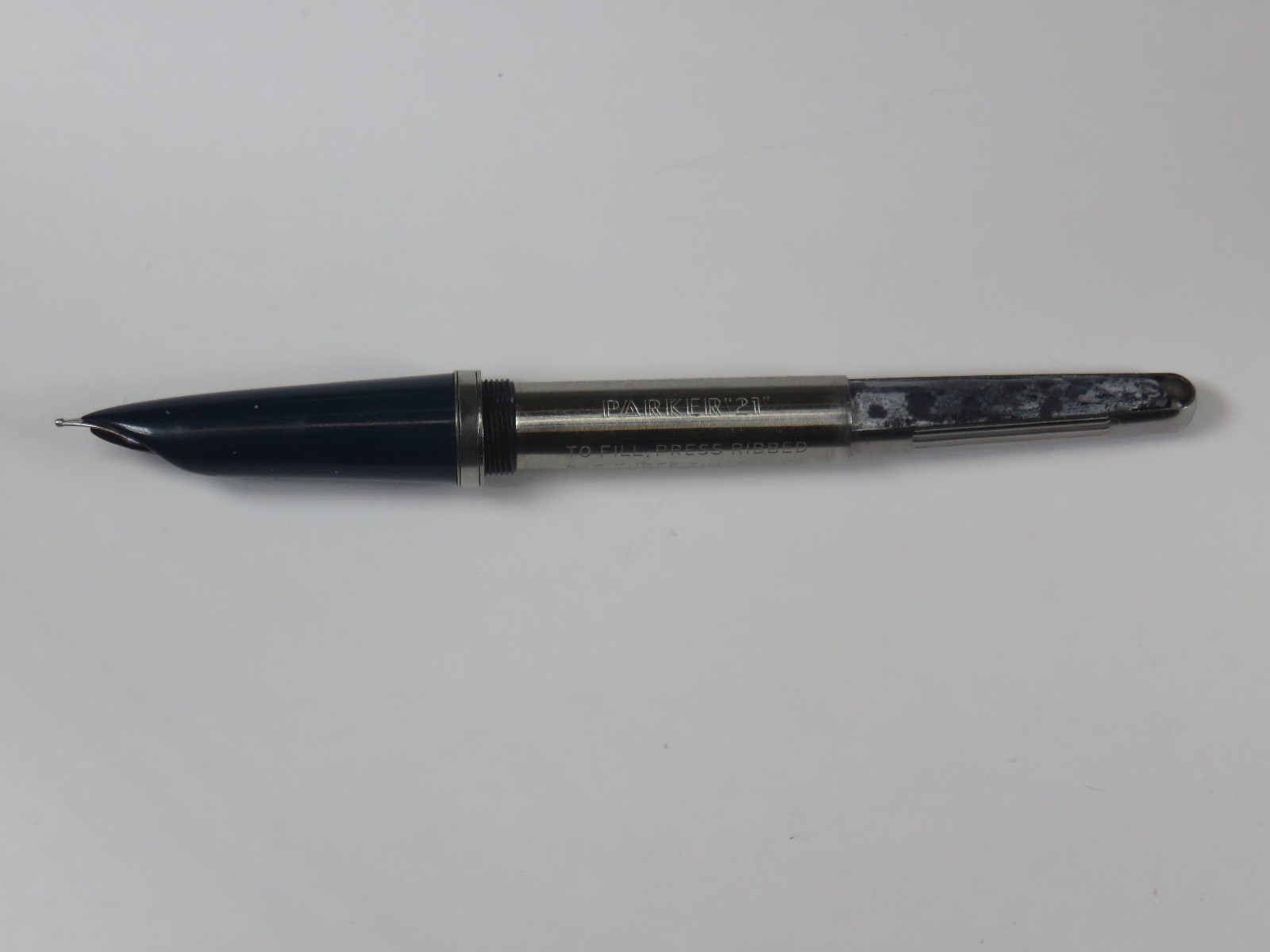 Vintage Parker 21 Fountain Pen Navy Blue, Chrome Cap