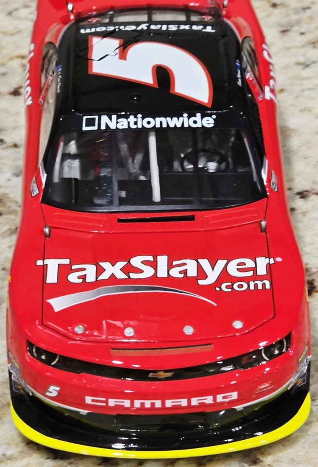 Chevrolet Camaro 2014 #5 Kevin Harvick TaxSlayer 1:24 Diecast Action Platinum Foto 4 de 4