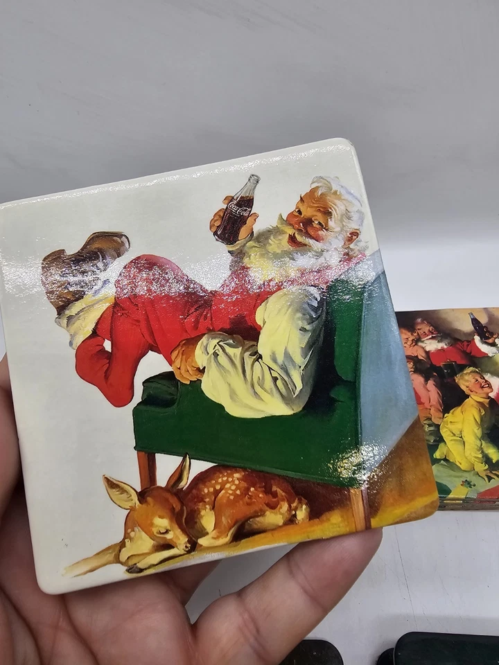 MIXED LOT OF 30 COCA-COLA COKE COASTERS CHRISTMAS DESIGNS CORK-BACKED 1999/2000 - Image 3 of 4