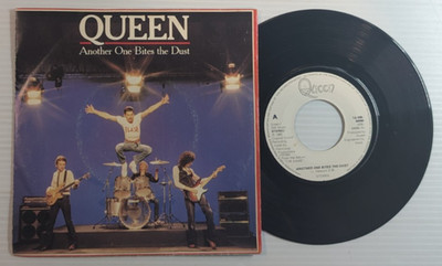 QUEEN Another one bites the dust 45 with Picture Sleeve - Holland