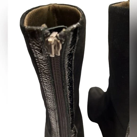 Botas de Gamuza Aquatalia Negras Talla 8 Forro Cálido y Suela de Tacón de Goma Foto 4 de 4