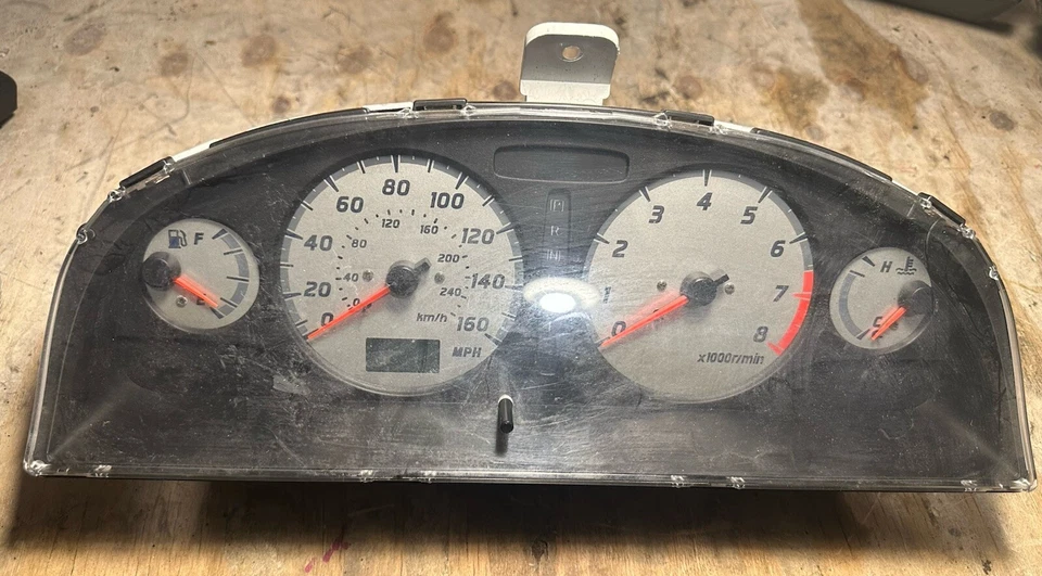 Nissan Máxima 2000 velocímetro cuadro de instrumentos SE 150 K lente agrietada OEM Foto 3 de 4