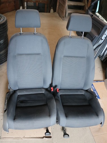 8405 VW Golf 5 V 1K Fahrersitz Beifahrersitz Sitz Vorne Rechts Links Stoff