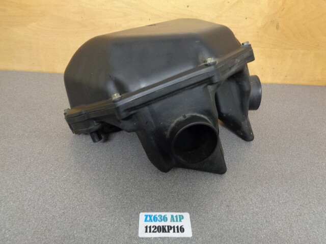 KAWASAKI ZX636 A1P 2002 1120KP116 AIRBOX | eBay UK