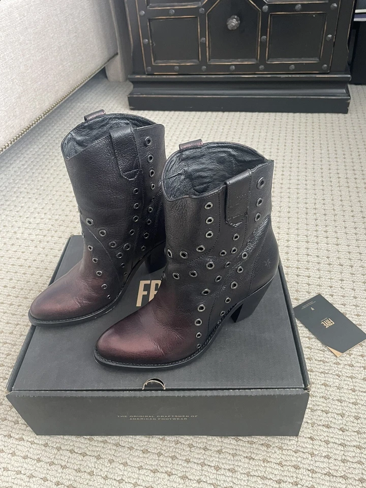 Ojal corto Frye Mustang 8M Foto 2 de 4