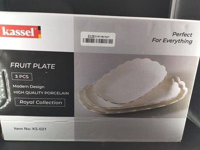New Fruit / Side Dish Plates Platters Porcelain Royal Collection NIB Set Of 3