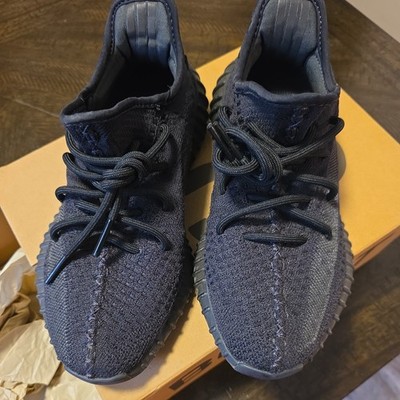 Adidas Yeezy Boost 350 V2 Onyx Size 6.5