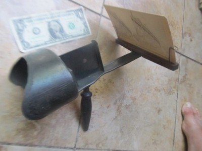 Unusual Antique Metal Victorian 3-D Stereo Photo Viewer, Stereoptican, w/Cards