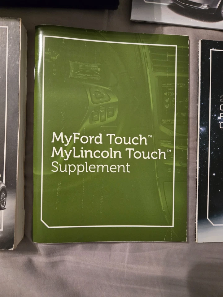 Lincoln MKX 2011 con navegación manual del propietario conjunto de libros con estuche OEM completo Foto 3 de 4