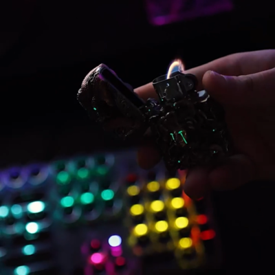 Medusa Luminous Zippo Lighter - Handcrafted Snake Design
