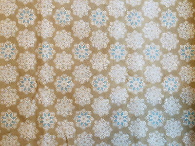 Patchworkstoff, Weihnachten, ''Schneeflocken'' auf beige, 30 x 110 cm, neu