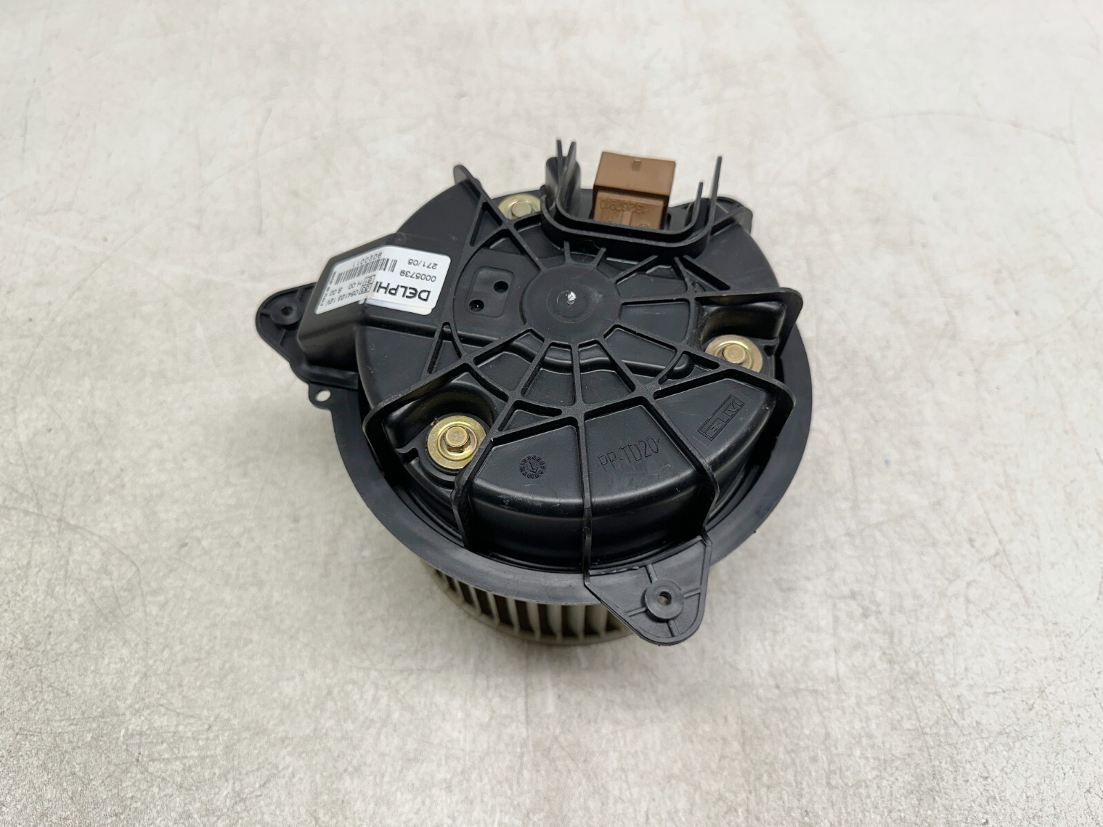 H411194 2003-2019 Maserati Quattroporte S M139 AC Heater Blower Fan Motor OEM