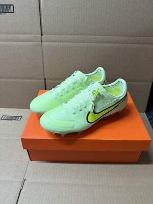 Men's Size 8 Nike Tiempo Legend 9 Elite SG-PRO AC  Barely Green  FD0273-705