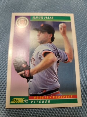 FREE SHIPPING-MINT-1992 Score #825 DAVID HAAS and Matt Williams 230#