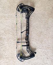 Mathews V3X 33 Compound Bow Right Hand Black 60#Draw Weight