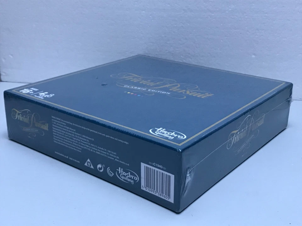 Trivial Pursuit Classic Edition Hasbro 2016 16+ New Sealed (Seal Flaws) - Image 2 of 4