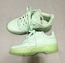 Reebok Unisex Low Top Lace-Up Athletic Sneaker, Solid Green - Pre-Owned
