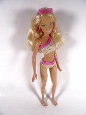 Barbie Beach Glam blonde Strandpuppe Bikini Mattel K8383 wie abgebildet (20099)
