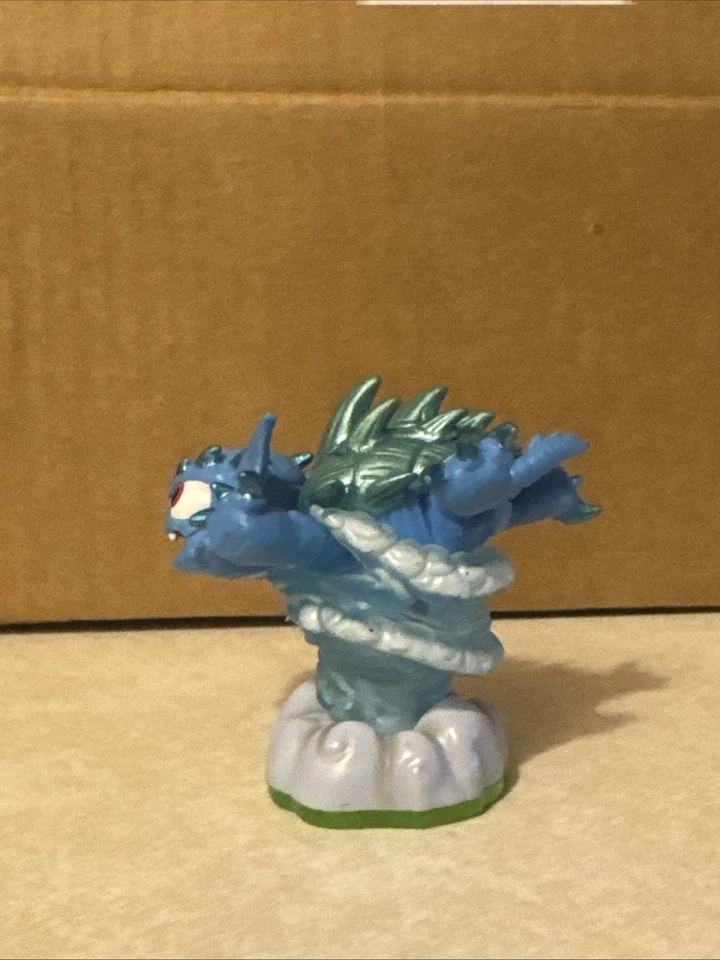 Figura Skylanders Warnado Foto 2 de 4