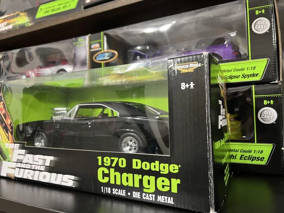 FAST& FURIOUS 1970 DODGE CHARGER 1/18 - Image 3 of 4