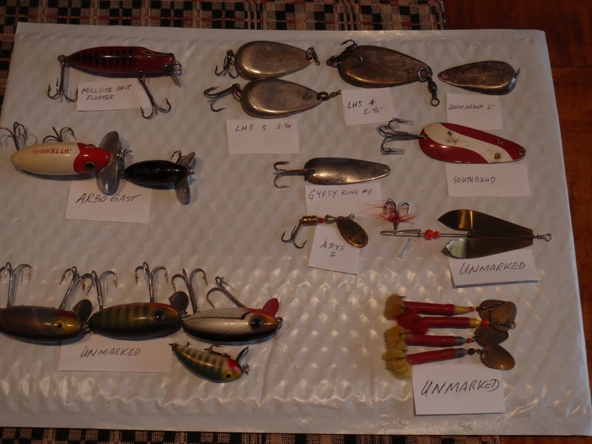 Lot Ancien De Leurres Et Cuillers De Pêche Vintage, Made In France