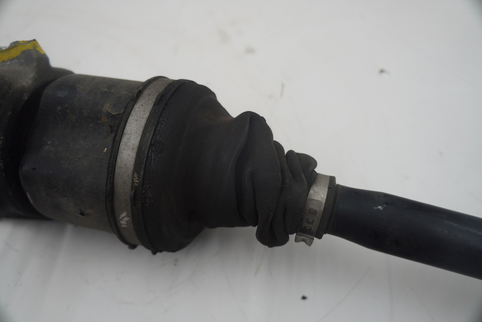 Rear Right Passenger Side CV Axle Shaft 33208611320 OEM BMW i8 2014-20 *Note*