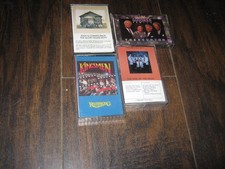 LOT OF 4 SOUTHERN GOSPEL CASSETTES ALL 4 CASSETTES IN VG CONDITION GLORY ROAD