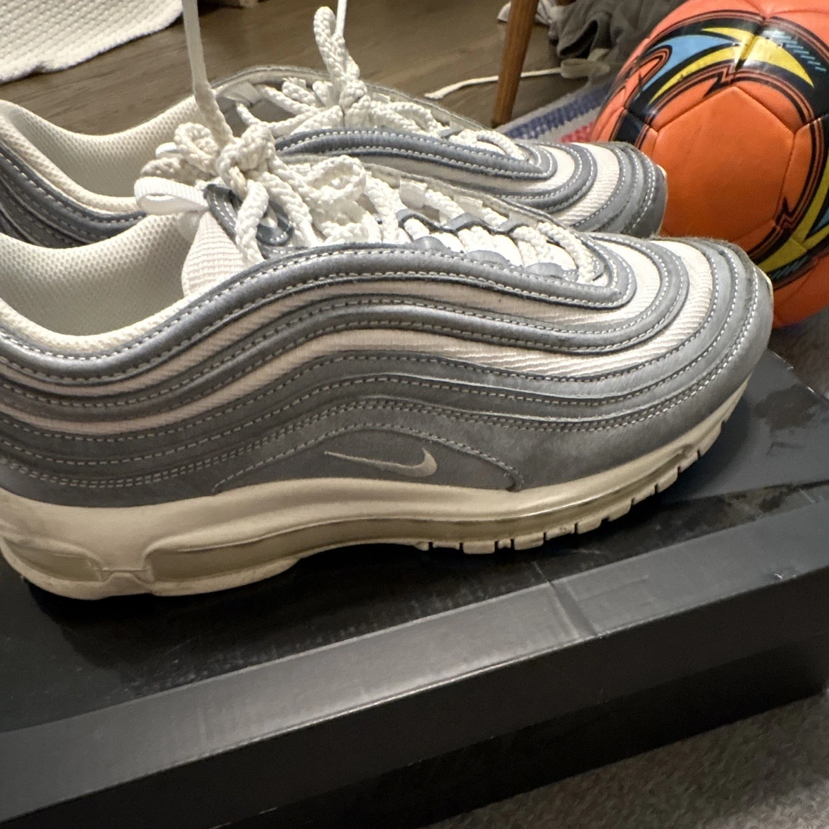 Size 11.5 Nike Air Max 97‎ Gray White Lace Up Mens Athletic Sneakers DJ0966-991 Nike Air Max 97 Men main image 3