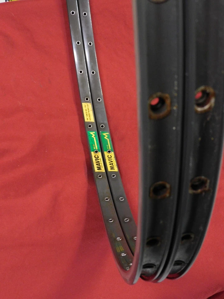2 Vintage 1980's Mavic MA 40 Dark Gray Clincher Rims 700C 36H Presta @ 480 grams - Image 4 of 4