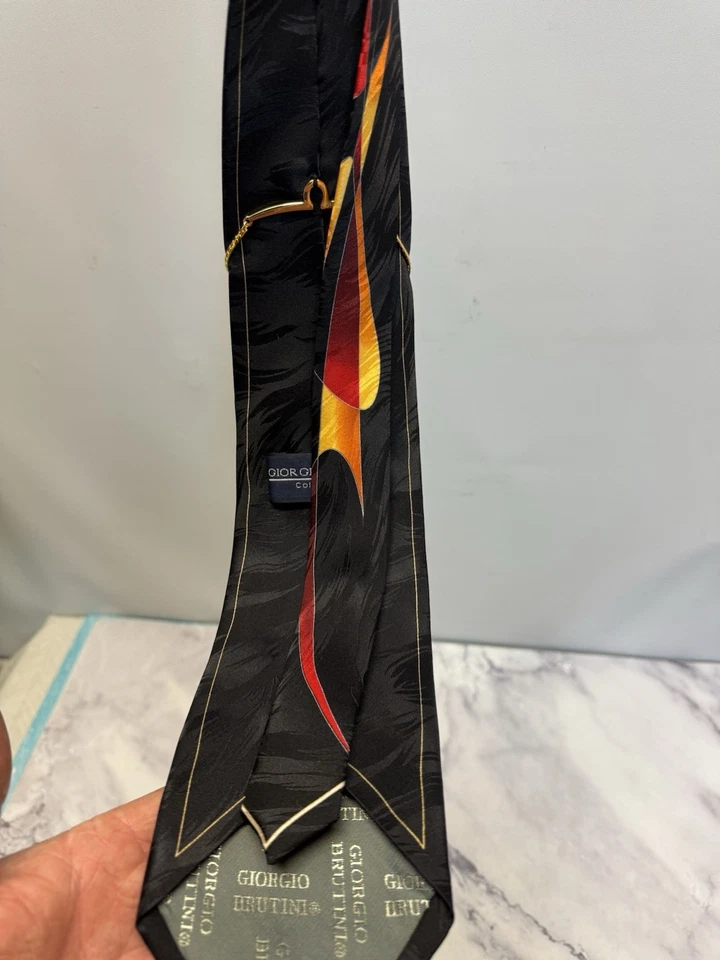 Corbata de diseñador Giorgio Brutini Collezione color fuego geométrico 100 % seda Foto 3 de 4