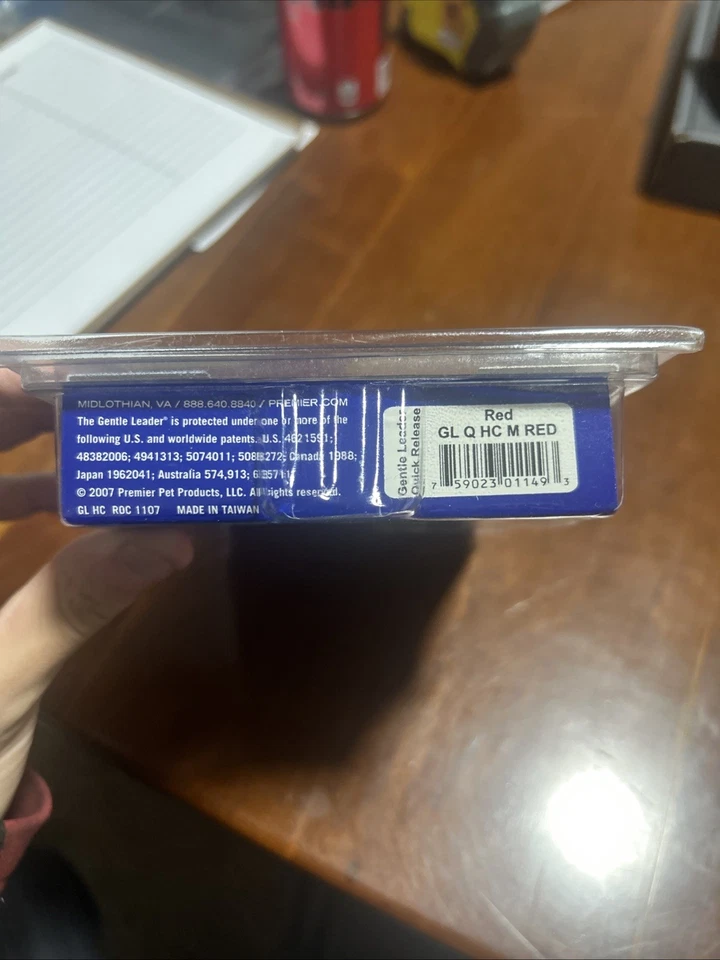 Collar mediano Gentle Leader rojo, 25-60 libras Foto 2 de 4