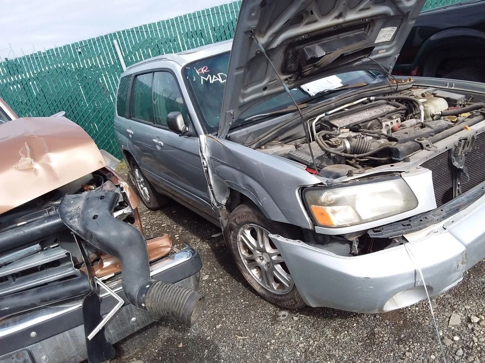 Turbo/Supercargador 2.5L 4 Cilindros Turbo Se Adapta 04-06 BAJA 28105643 Foto 3 de 4