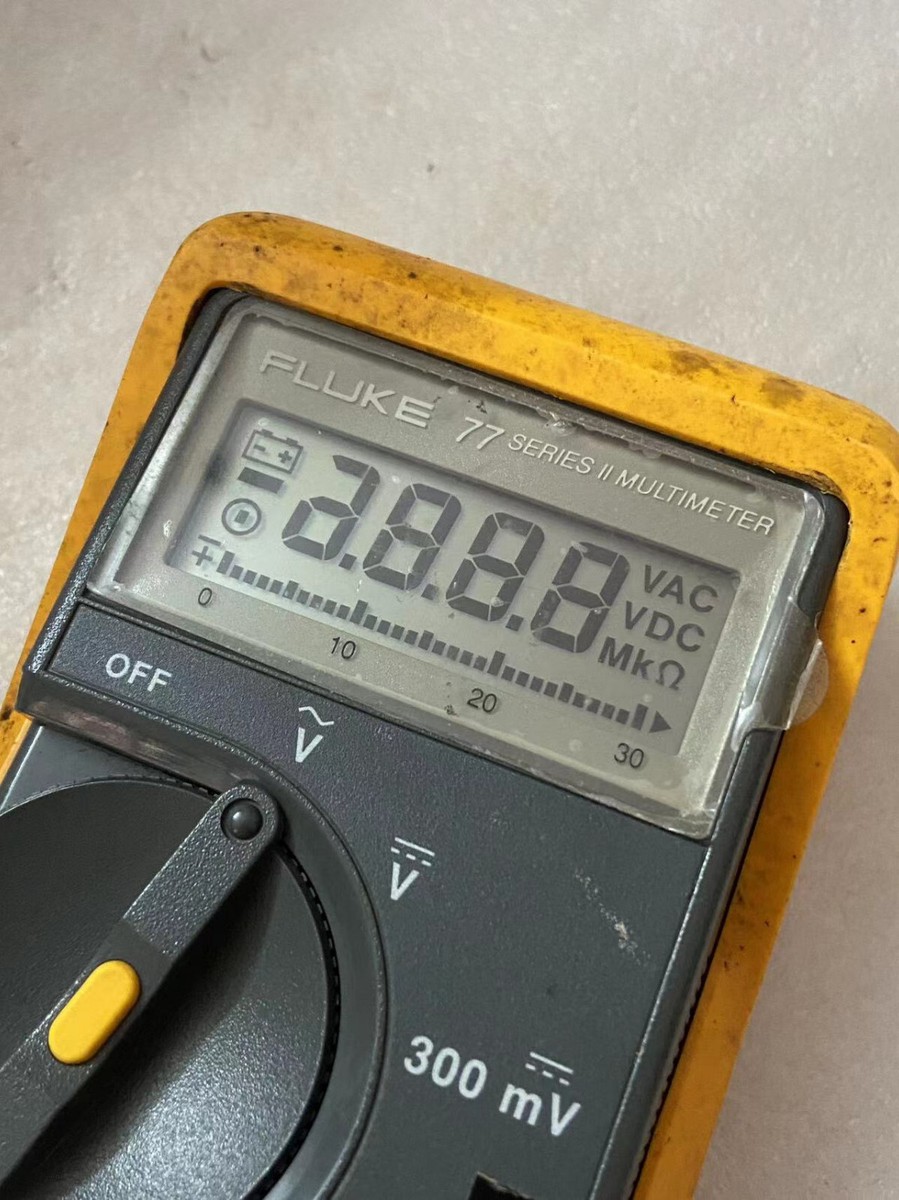 Antique Collection Fluke 77 Series II Multimeter Test Meter
