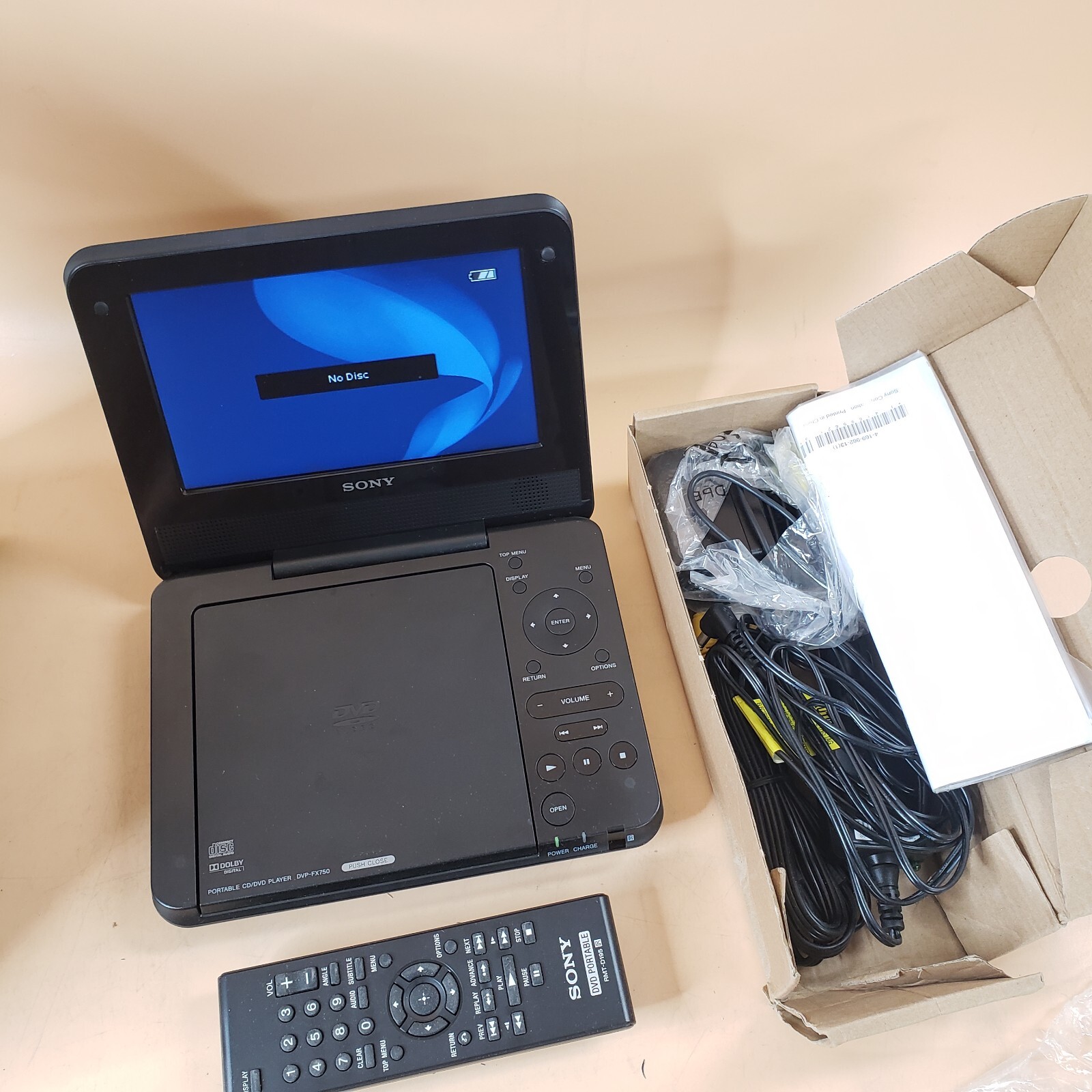 Sony DVPFX750 Portable CD / DVD Player 7” Screen, Black w/ AC