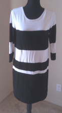 AB STUDIO WOMENS BLACK & WHITE STRIPED SWEATER DRESS SIZE M W/ 3/4 LENGTH SLEEVE