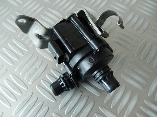 Zusatzwasserpumpe Pumpe Nachlaufpumpe 8511748 N57N BMW 530d 535d 730d 740 #133