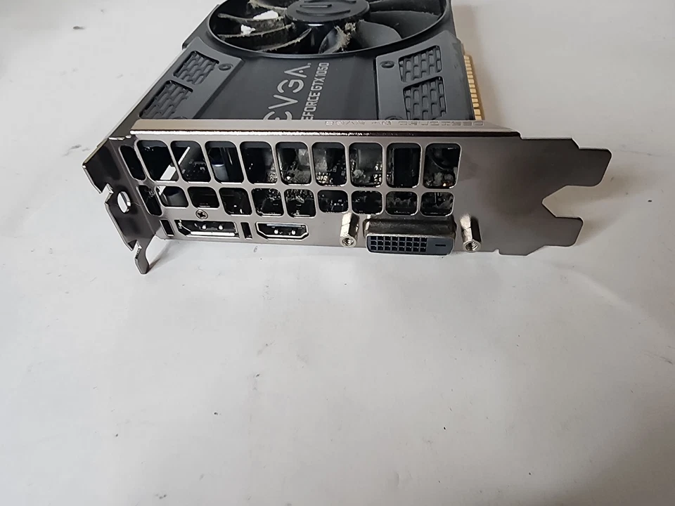 EVGA GeForce GTX 1050 PCI 2GB Express x16 Graphics Card 02G-P4-6150-KR - Image 3 of 4