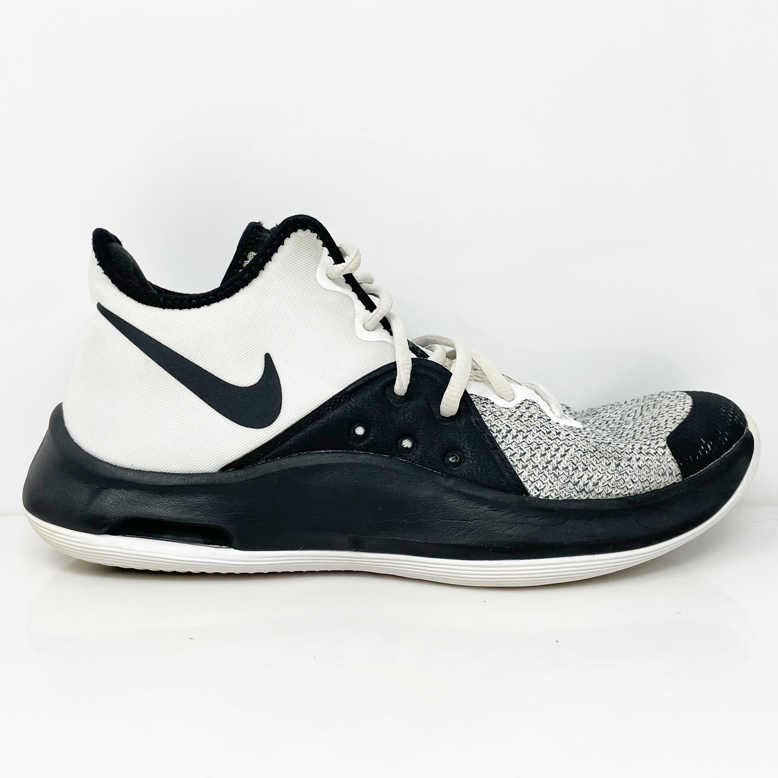 nike nike air versitile iii