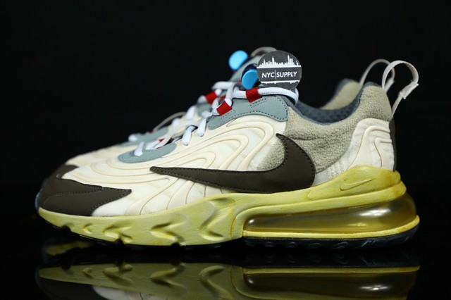 air max 270 react x travis