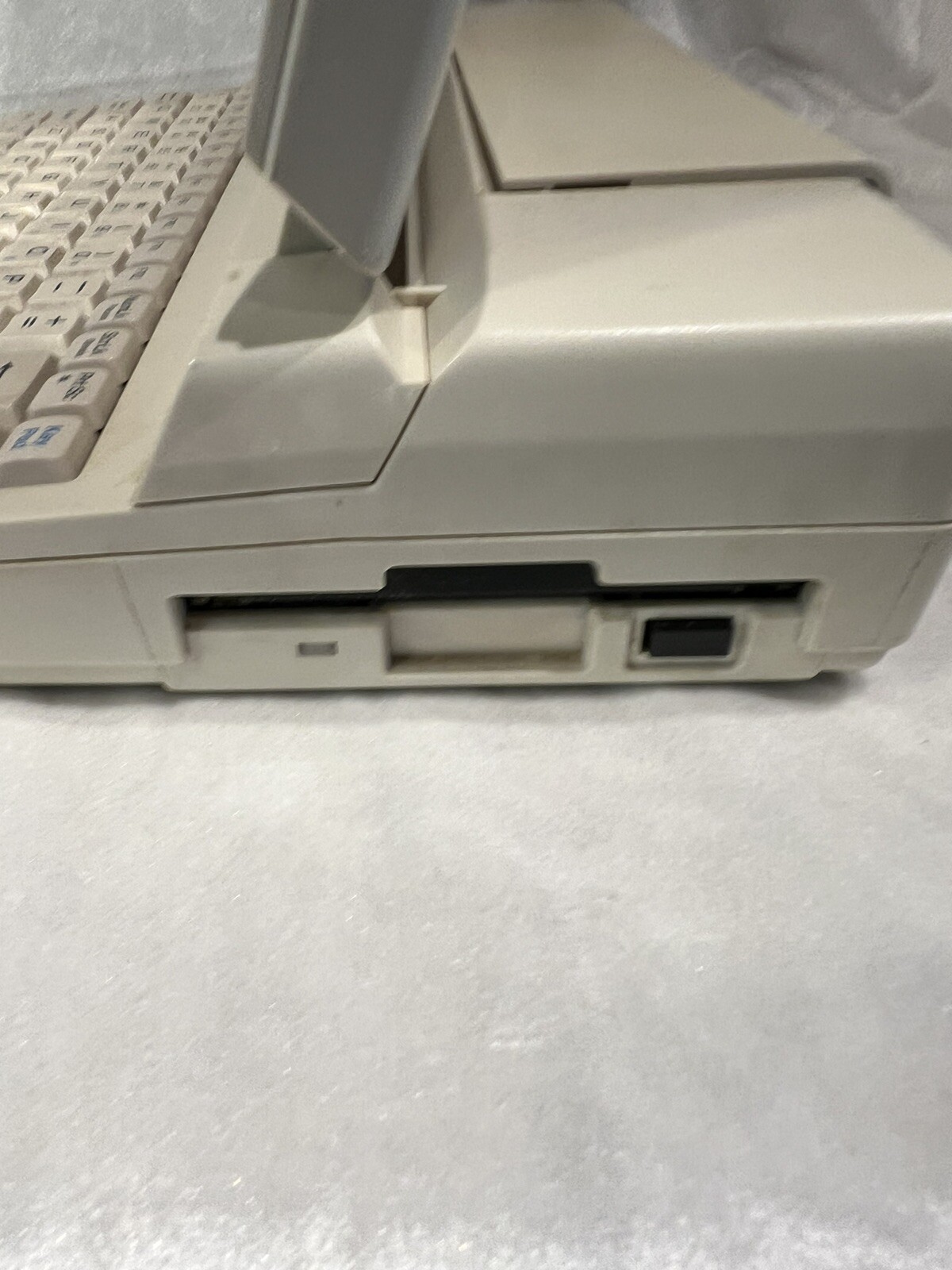 Tandy 1100FD Laptop Computer DOS Deskmate UNTESTED FOR PARTS eBay
