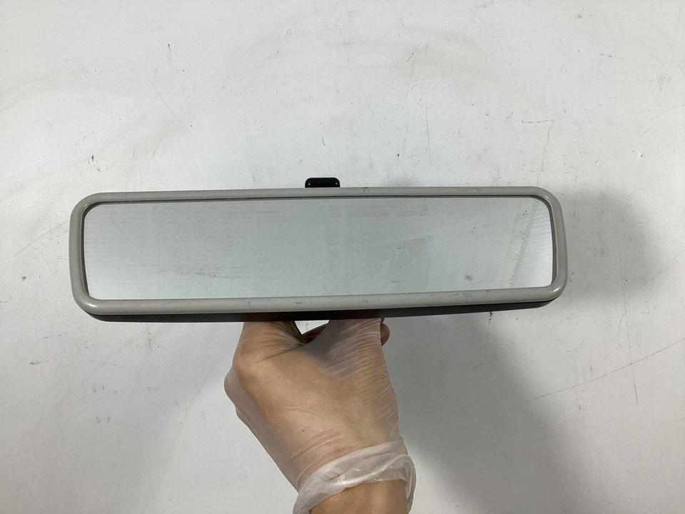 2009-2011 VOLKSWAGEN TIGUAN Interior Rear View Mirror OEM . - Image 4 of 4