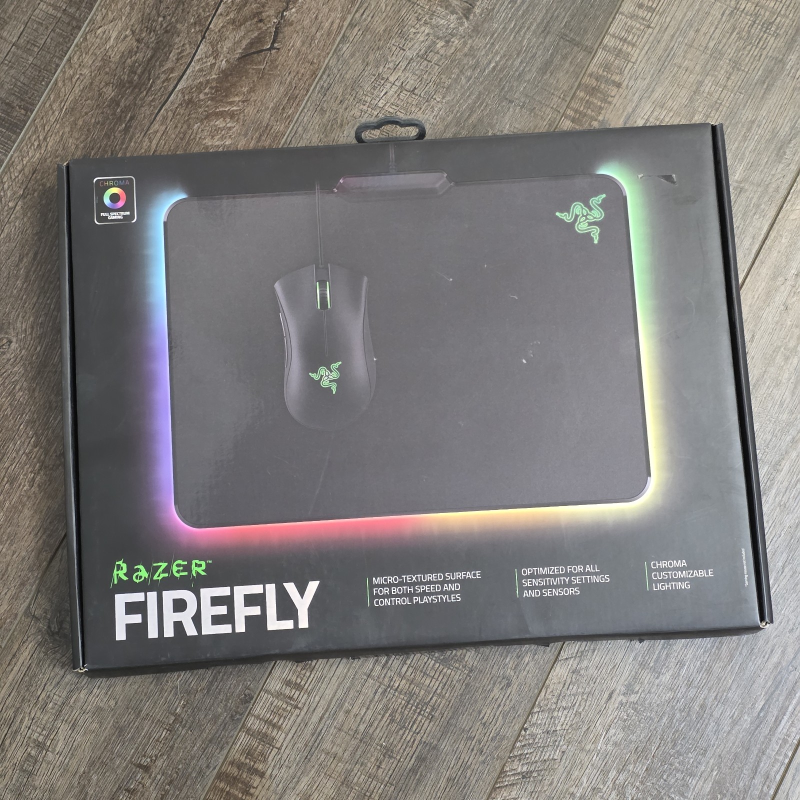Razer Firefly RGB Hard Gaming Mouse Pad RZ02-0135 Chroma LED