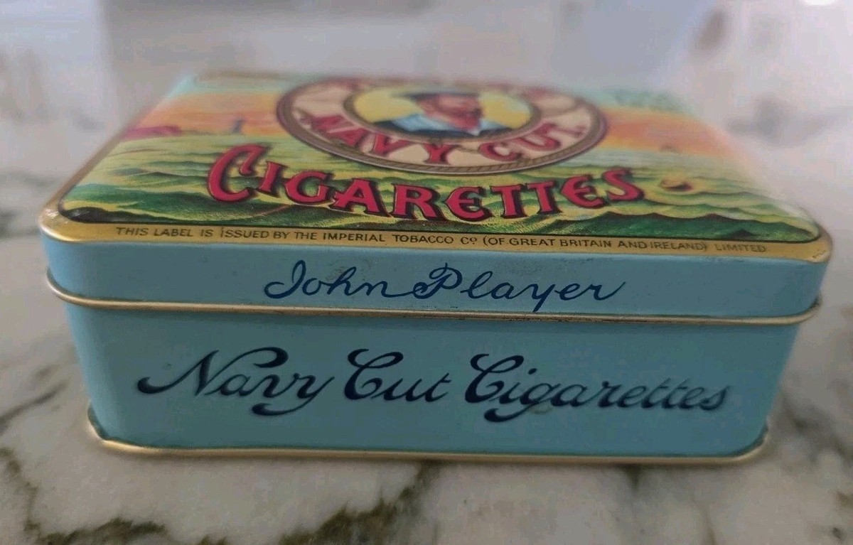 Player's Navy Cut Cigarettes Gold Leaf Tin England Registered Trade Mark