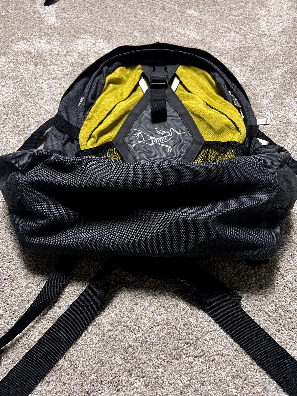 Arc'teryx Volt backpack Yellow/Black thumbnail 5