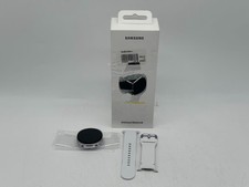Samsung - Galaxy Watch 8 Aluminum Smartwatch 40mm BT - Silver - 2025 
